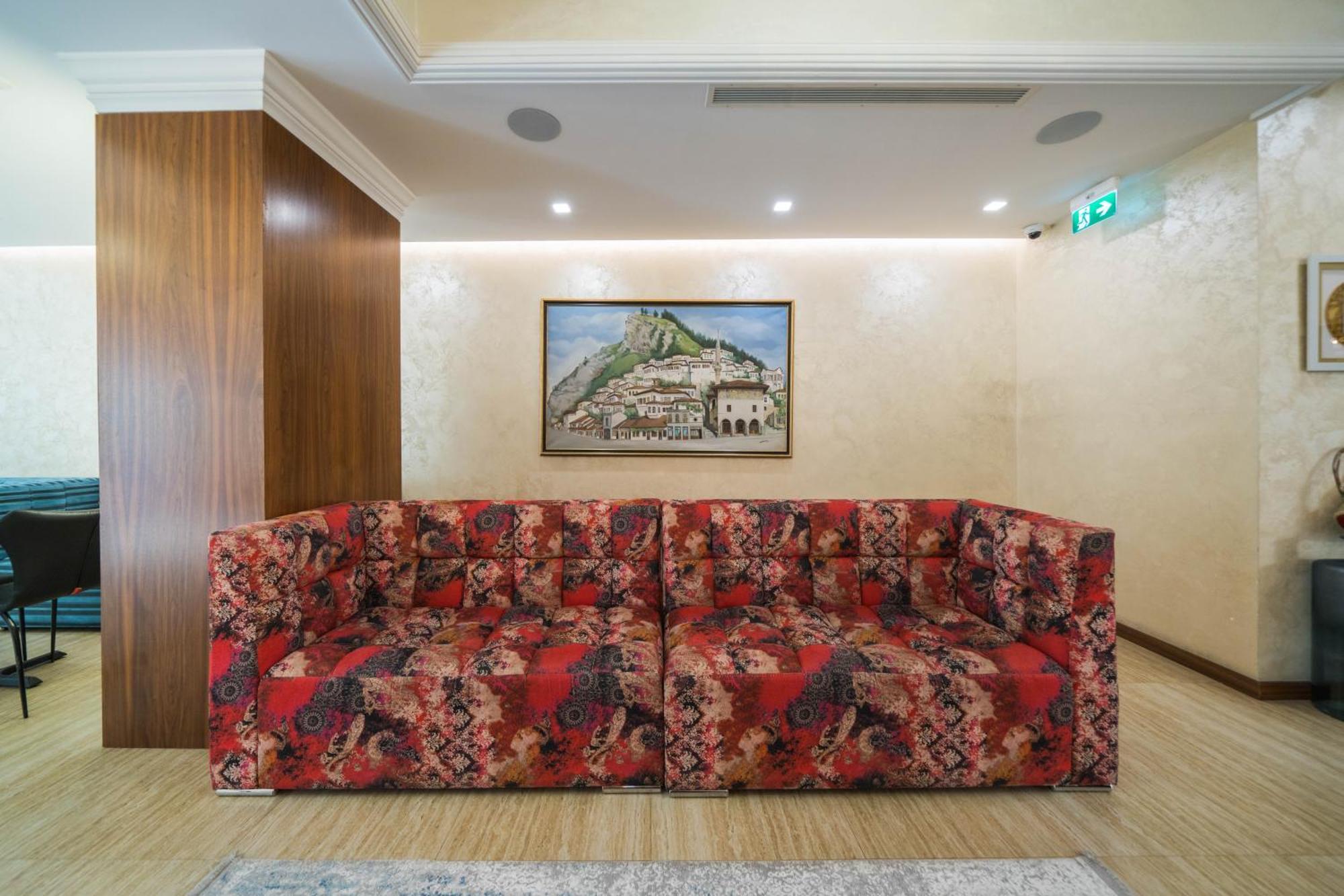 בראט Merko Hotel מראה חיצוני תמונה